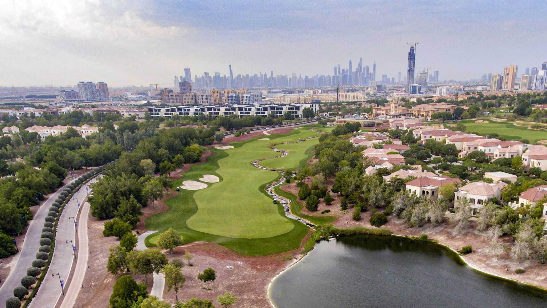 Should You Rent or Buy a Home in Jumeirah Golf Estates? - Mirabella Properties