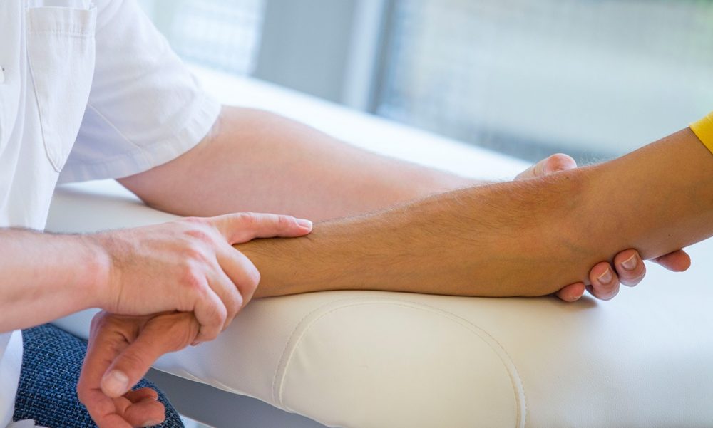 How A Bowen Therapist Supports Natural Body Balance?