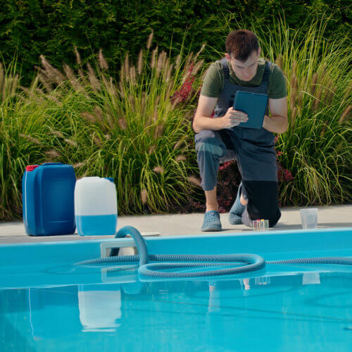 How Pool Professionals Tackle Hard Water and Calcium Buildup Effectively?