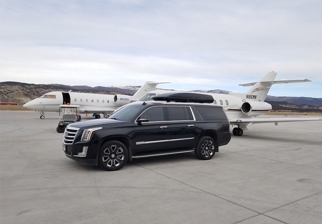 Limo Service From the Airport in Austin | Limousine Service in Austin
