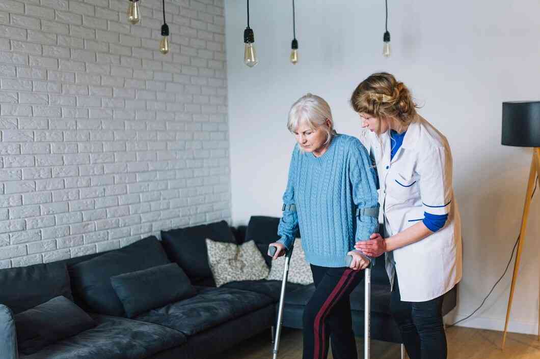 Home Health Care vs. In-Home Care: What Families Truly Need to Know