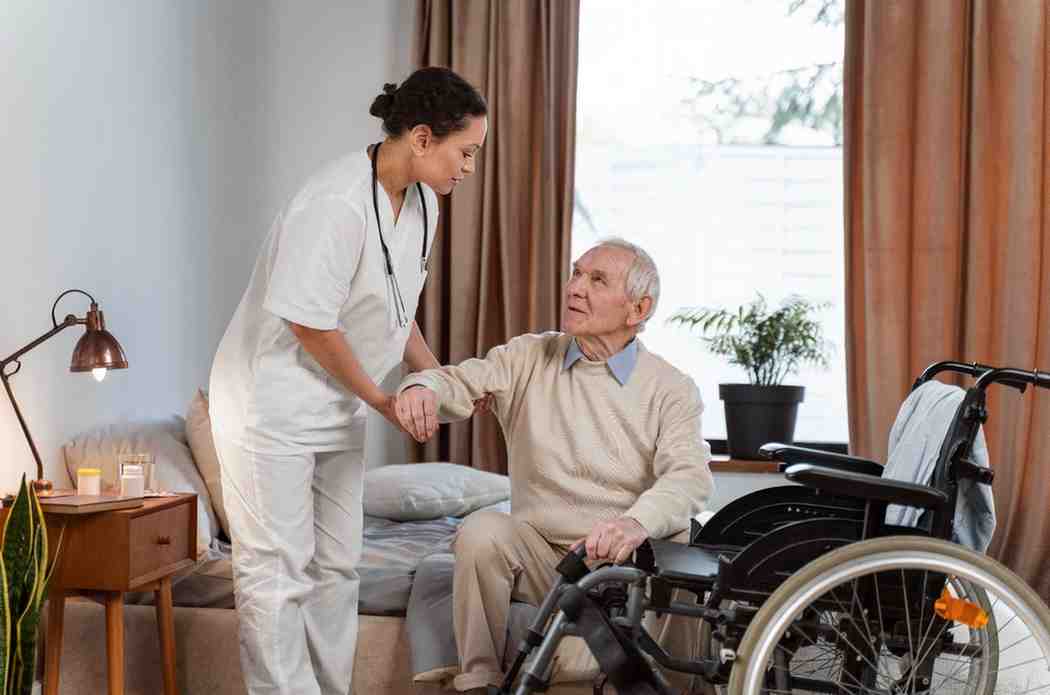 At-Home Healthcare: Enhancing Senior Wellness and Independence